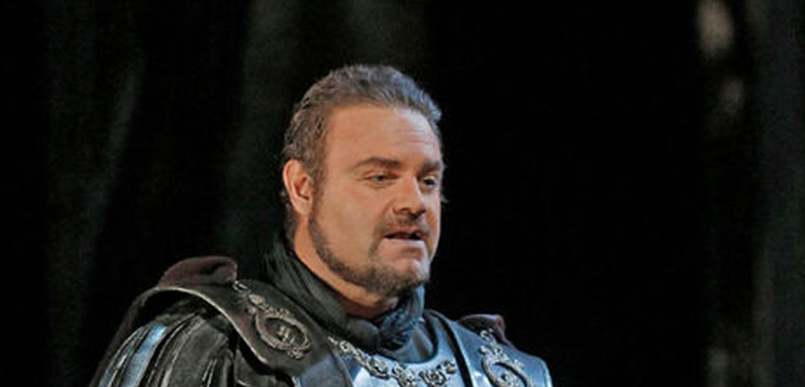 Calleja ‘powerful and commanding’ as Pollione at the Metropolitan Opera